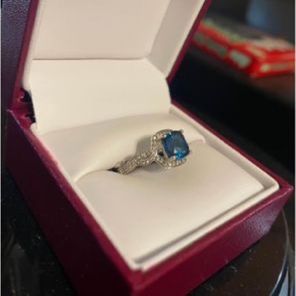 London Blue Topaz Engagement Ring Set - Picture 5 of 6